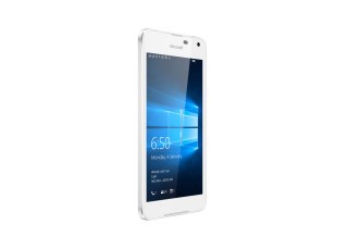 Lumia650-Rational-White-Angle-Left-DSIM