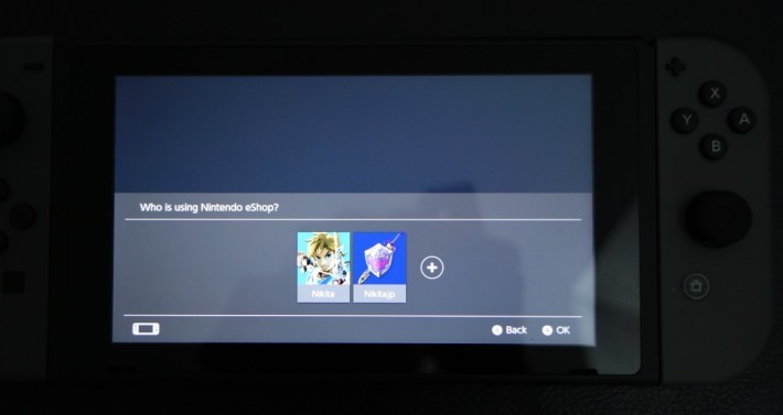 暫時需要開通日本任天堂 ID 才能進入 Switch Online Store。