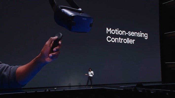 這個控制器由 Samsung 與 Oculus 共同研發