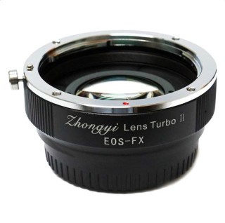 Zhongyi Lens Turbo II EOS-FX 轉接環讓富士 X Mount 相機使用 Nikon 鏡頭。