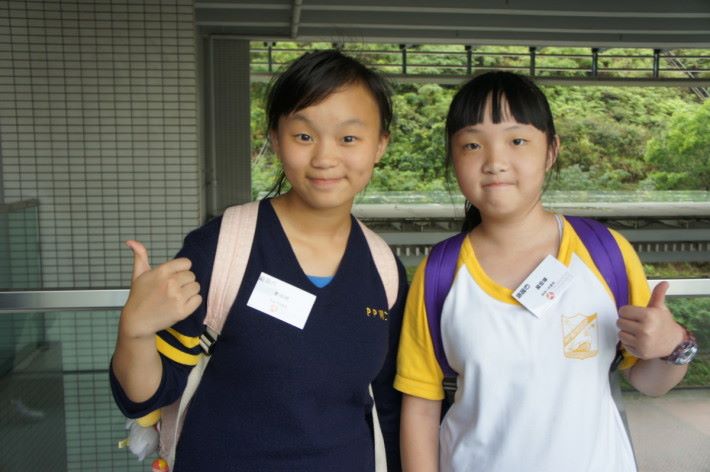 胡敏純（左）與嚴思雅（右）參與Girls Go Tech後，理解到科技並不困難，並對科技產生興趣，日後也會考慮從事相關工作。
