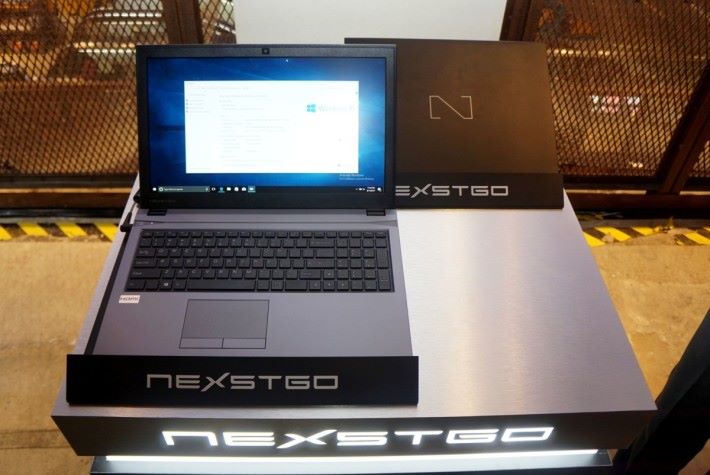 現場亦展示主打商用市場之Nexstgo SU系列，走平實穩重路線。