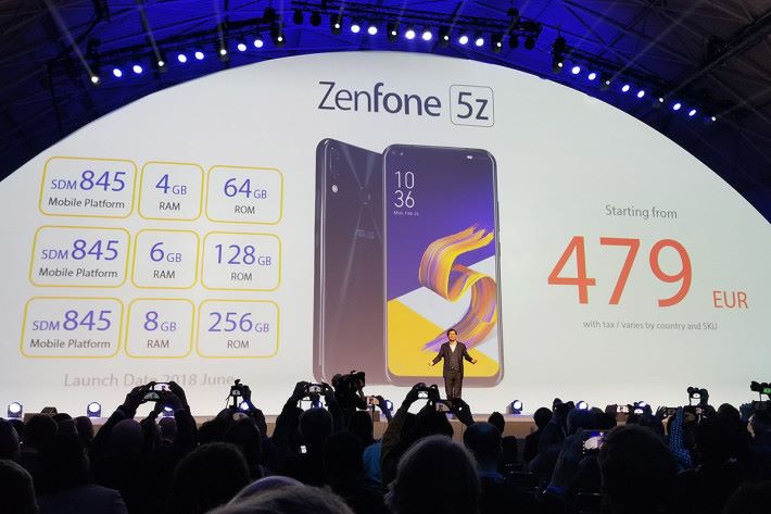 ZenFone 5z 採用 Snapdragon 845 CPU，最高配備 8GB RAM 和 256GB ROM。