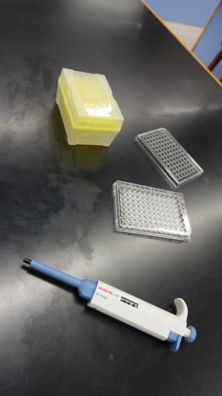 微量吸管部分為是次學習專設，但很多實驗室也有購置，能處理以微升計（千分之一毫升）的溶液。
