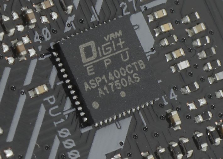 CPU 用 Digi + VRM 數位供電晶片。