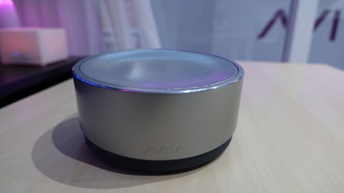 Nexstgo AI Smart Speaker 可一站式管理家中的 IoT 設備。