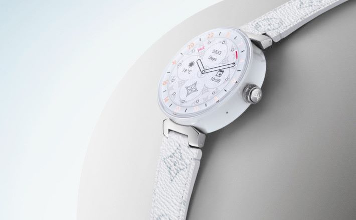 新一代 Louis Vuitton Tambour Horizon 智能腕錶 