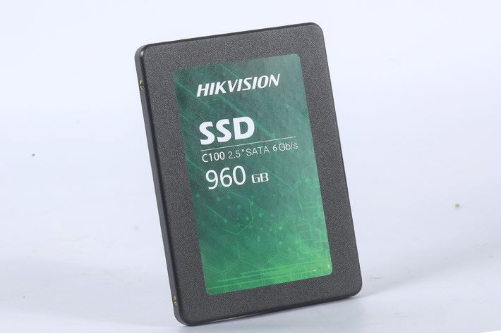 大容量 SSD 持續劈價，令到市場大量用戶出手升級。