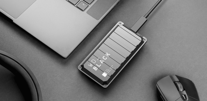 WD_BLACK P50 是外置 SSD，體積比 P10 小。