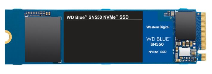 WD Blue SN550 NVMe SSD 把 NAND Flash 與控制器留有一段距離，有別於一般產品。