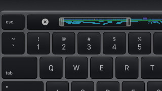 繼續有觸控欄，這是與MacBook Air之間的重要分別 之一。
