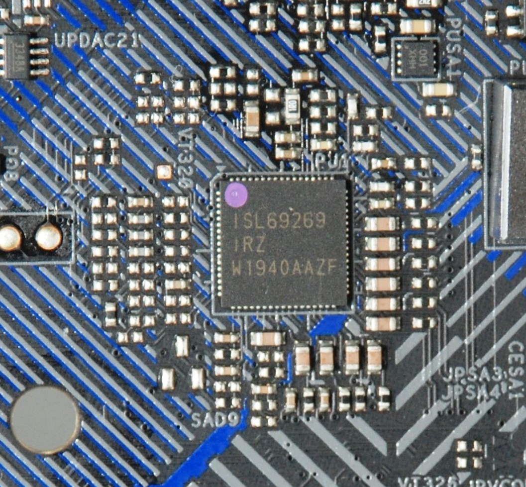 採用 Renesas ISL69269 PWM 晶片