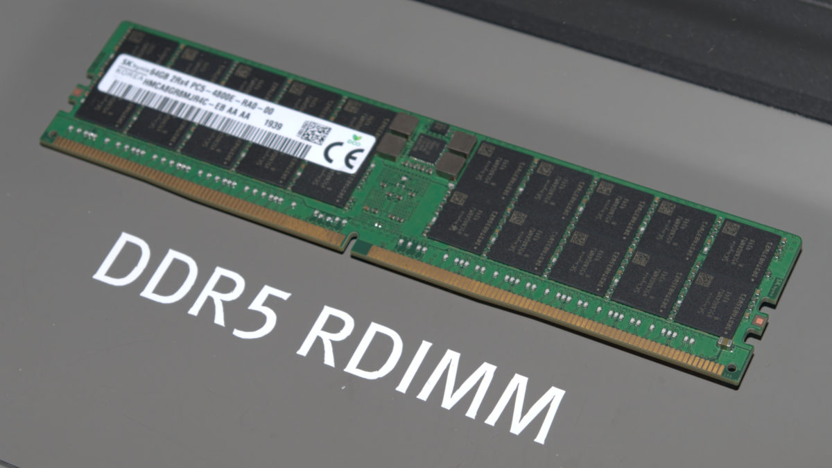 今年年初 CES 時， Micron 就曾展示過 DDR5 記憶體產品。