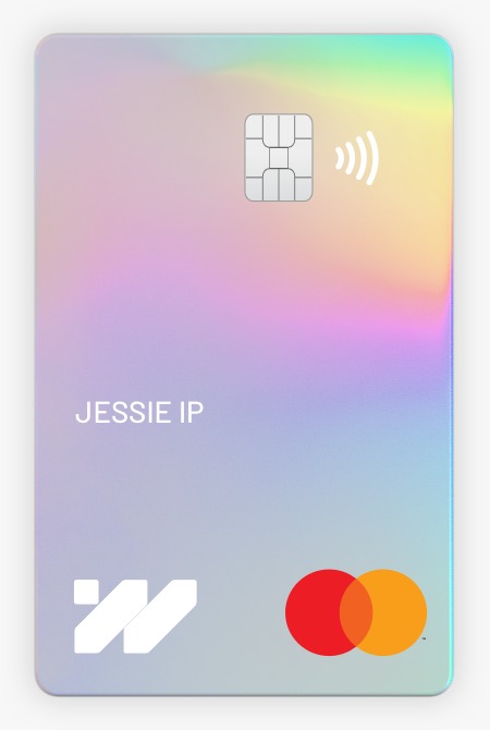 無卡號實體卡卡面上只有持卡人名稱、晶片、銀行商標和信用卡品牌商標。卡號、安全碼等資料都只能透過銀行應用程式查閱，較為安全。
