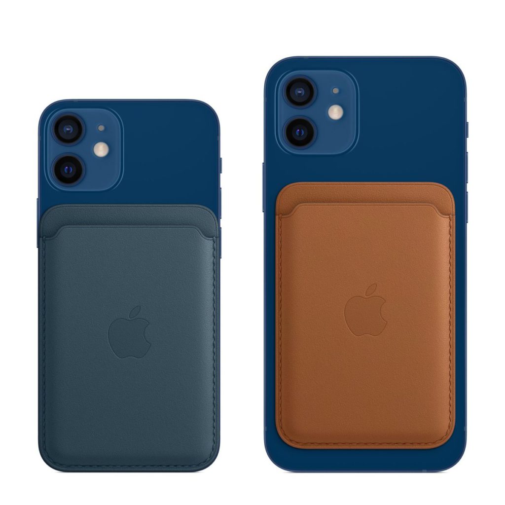 MagSafe 銀包可以直接吸附在 iPhone 12 系列手機，或 MagSafe 護殼上，寬度剛好與 iPhone 12 mini 差不多。