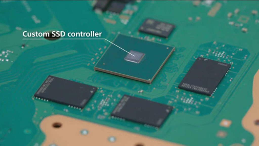 SSD 和特製的 SSD 控制器，也是焊死在主板上。