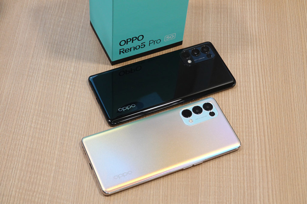 OPPO Reno5 及 OPPO Reno5 Pro 備有幻彩銀及星夜黑兩種顏色。