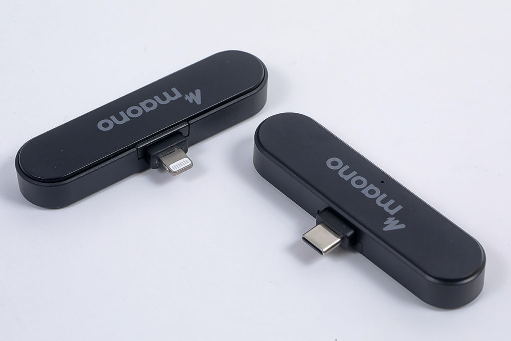 有兩個版本，分別為使用 Lightning 的 B2 及 USB-C 插頭的 C2。