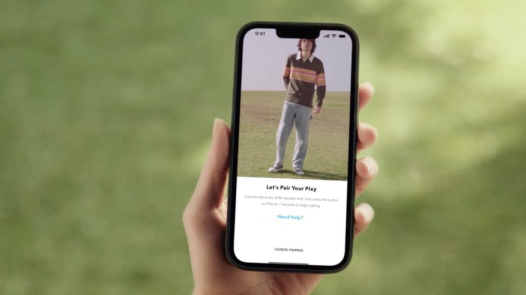 連結手機的 Snapchat 程式，即可自動將照片影片傳送到手機。