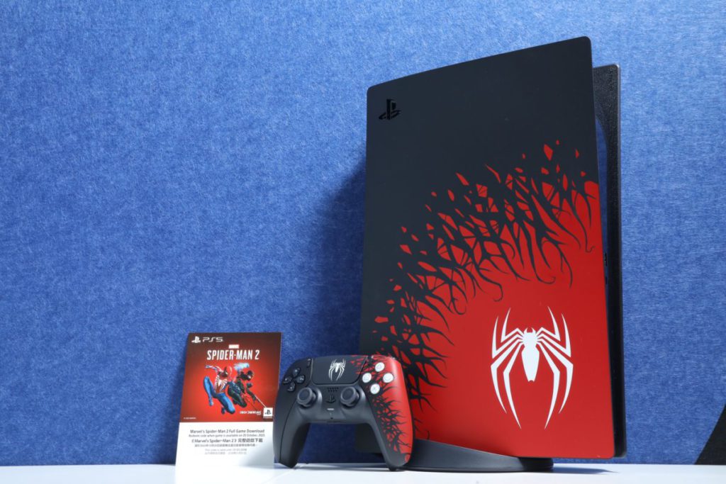 PlayStation 5 主機 -《Marvel's Spider-Man 2》限量版同捆組 （光碟版）港幣 5,180 元