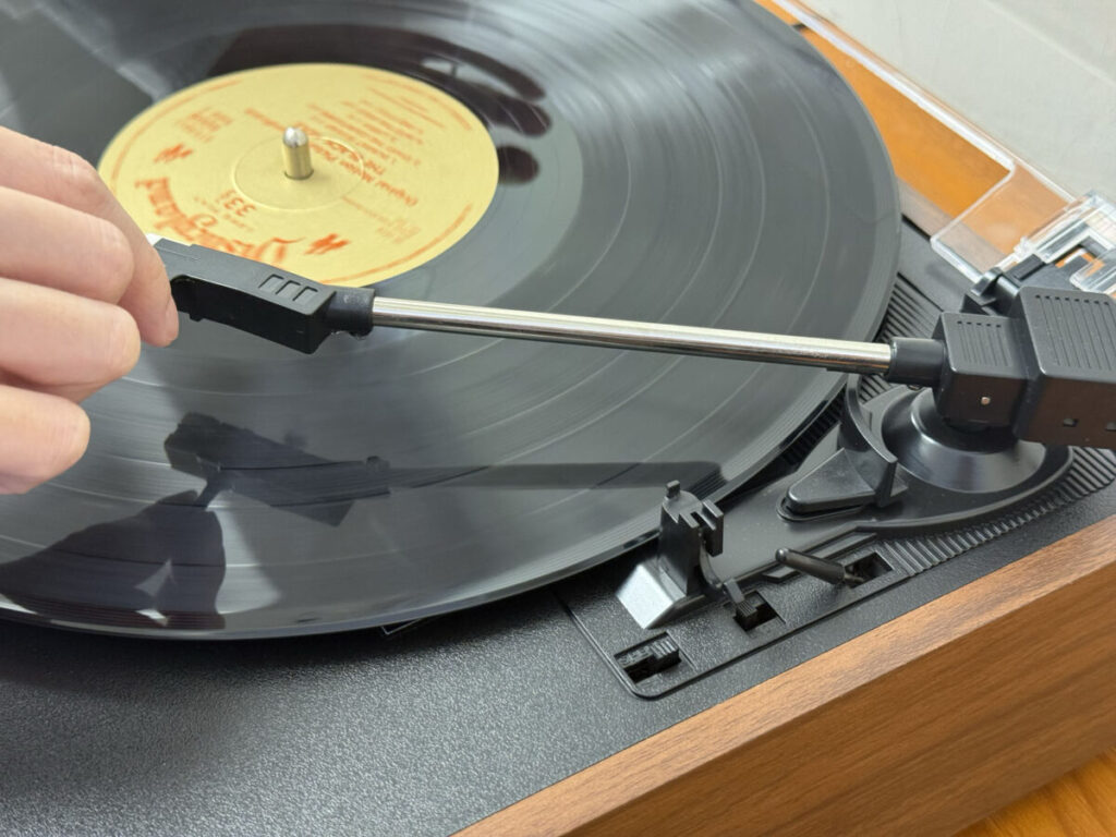 Victrola Eastwood II