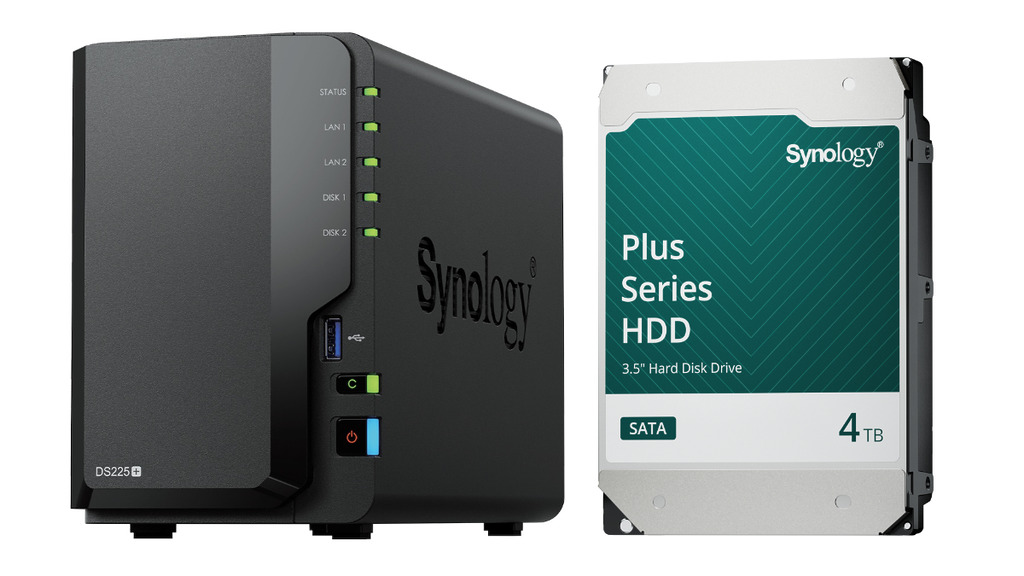 第一名：DS225+ with 2 × 4TB HDD