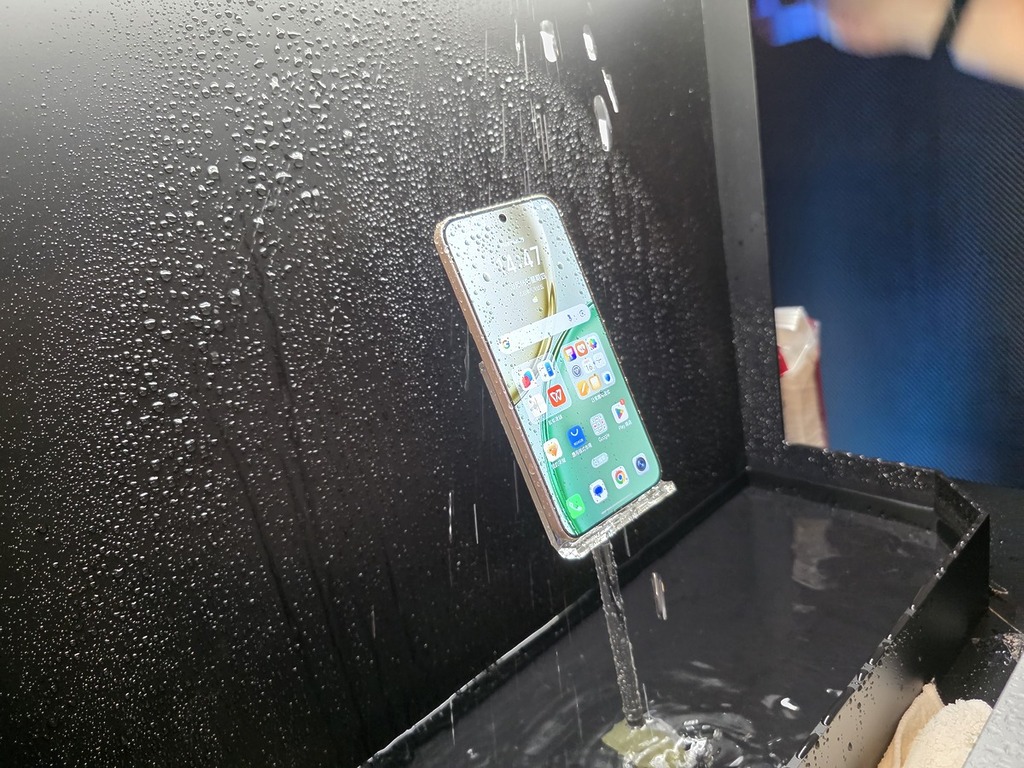 基本水滴,當然是小兒科。