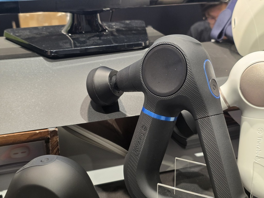 可以轉換不兩種按摩頭。