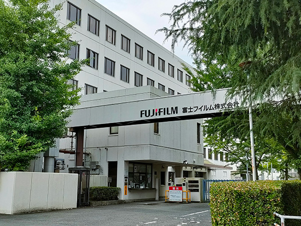 Fujifilm 日本神奈川縣足柄工廠。