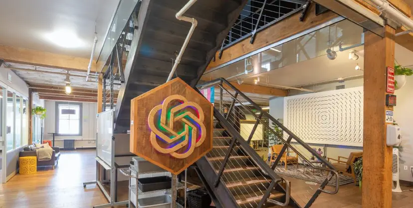 Elon Musk 指控 OpenAI 行政總裁 Sam Altman 及總裁 Greg Brockman 違反 2015 年創立時的承諾,將 OpenAI 轉型為營利公司。