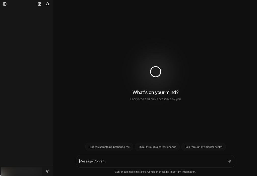 Confer 的介面非常簡潔，現時只有聊天功能。
