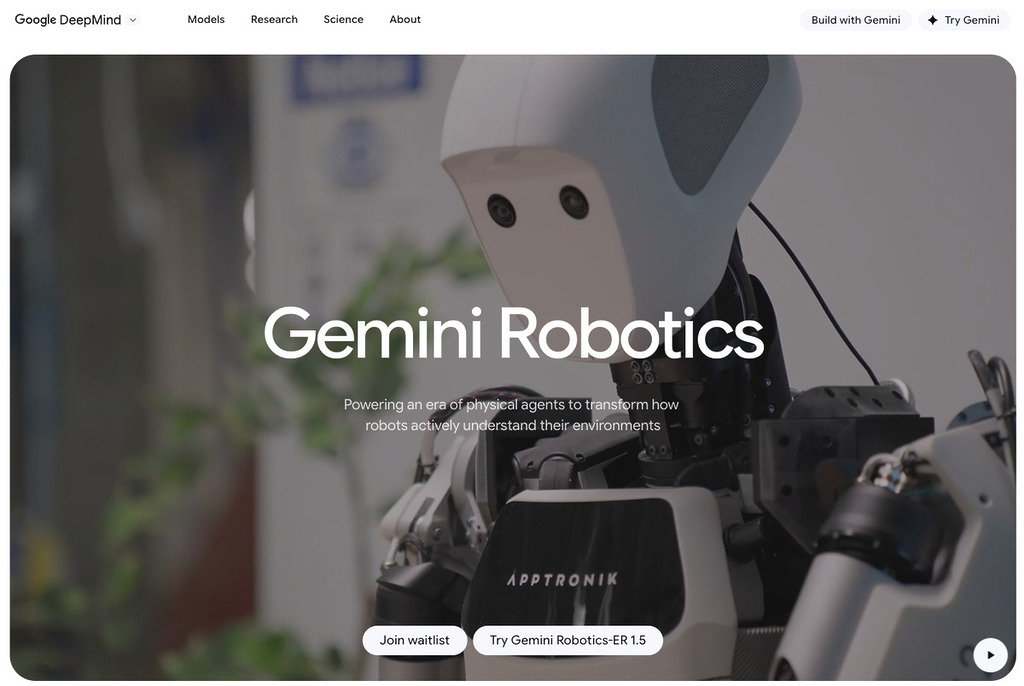 Google Deepmind 則採取 Android 的商業模式，透過向第三方生產商提供強大的機械人基礎 AI 模型來參與機械人產業。