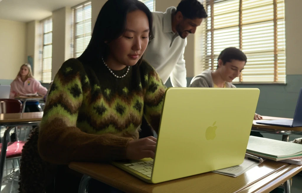 市場分析指出,Apple 今年初推出採用 A18 Pro 手機處理器的 MacBook Neo,其低廉的售價加上令人驚喜的效能和電池表現,在入門筆電及教育市場中取得空前成功。