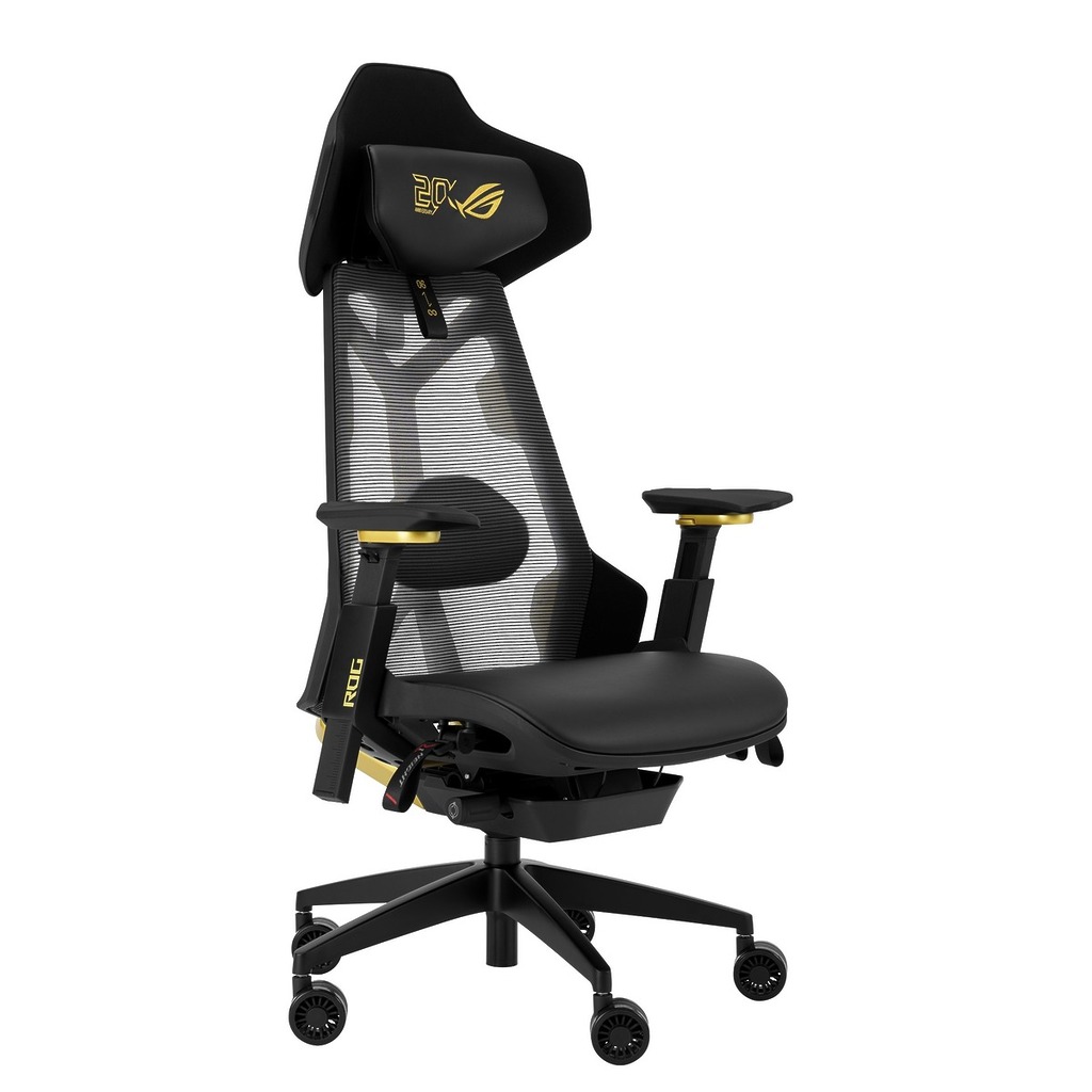 ROG Destrier Edition 20 電競椅，這肯定是王座，但在家只有自己看到，孤獨的王。