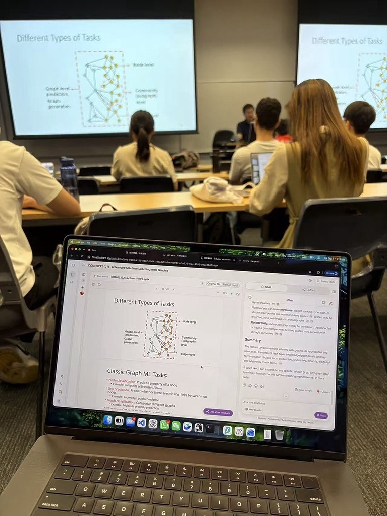 HKLearn 可與 Canvas 等學習管理系統 (LMS) 連接。學生完成授權後，系統可以自動同步課程大綱、講義及閱讀材料，建立個人的 AI 學習 Workspace。